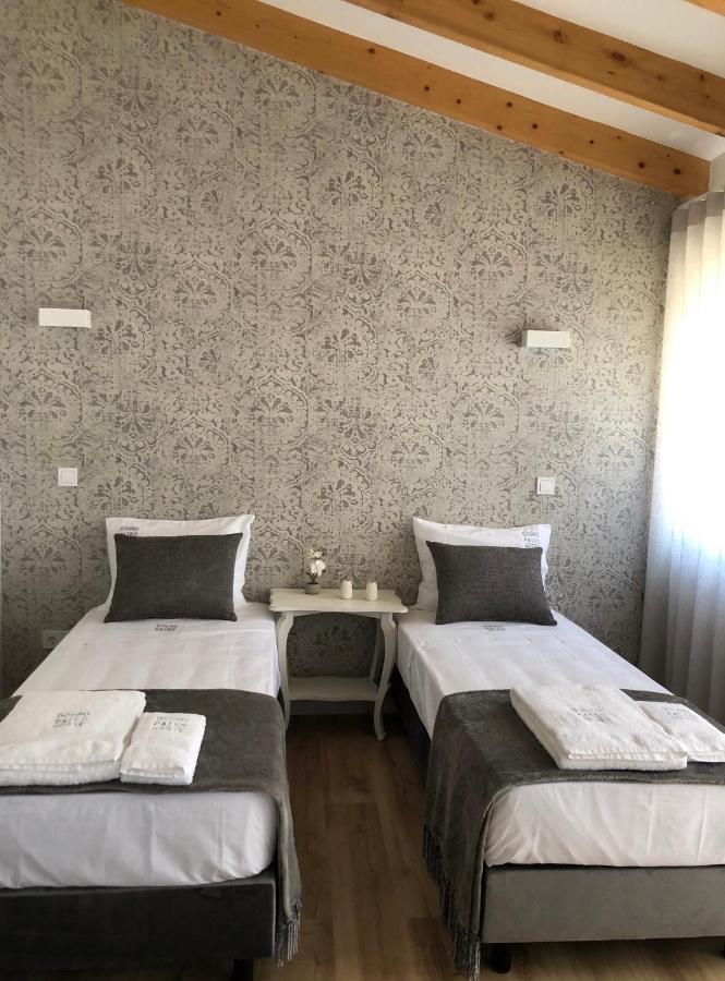 Douro Pateo House Apartment บีลาโนวาเดกายา ภายนอก รูปภาพ