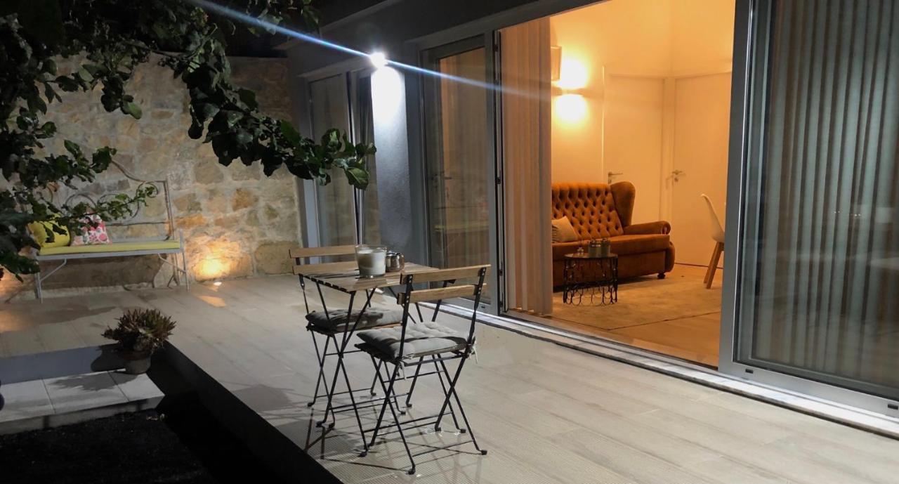 Douro Pateo House Apartment บีลาโนวาเดกายา ภายนอก รูปภาพ