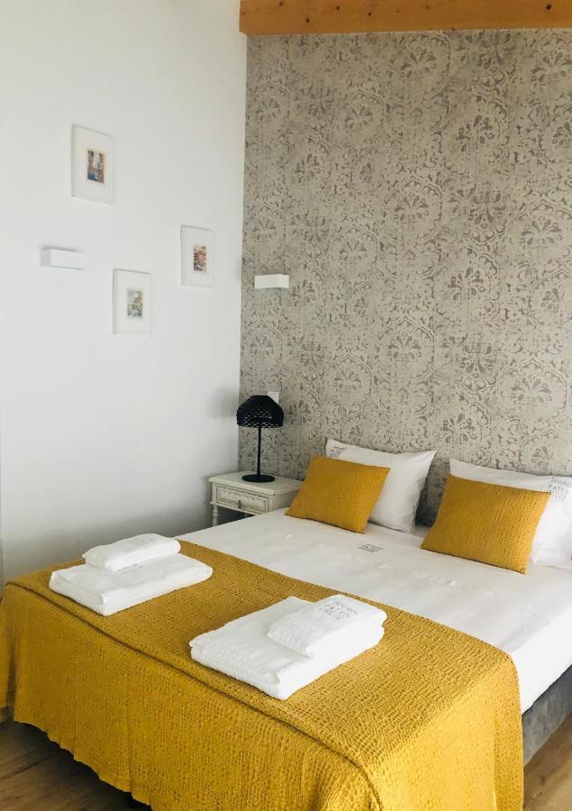 Douro Pateo House Apartment บีลาโนวาเดกายา ภายนอก รูปภาพ